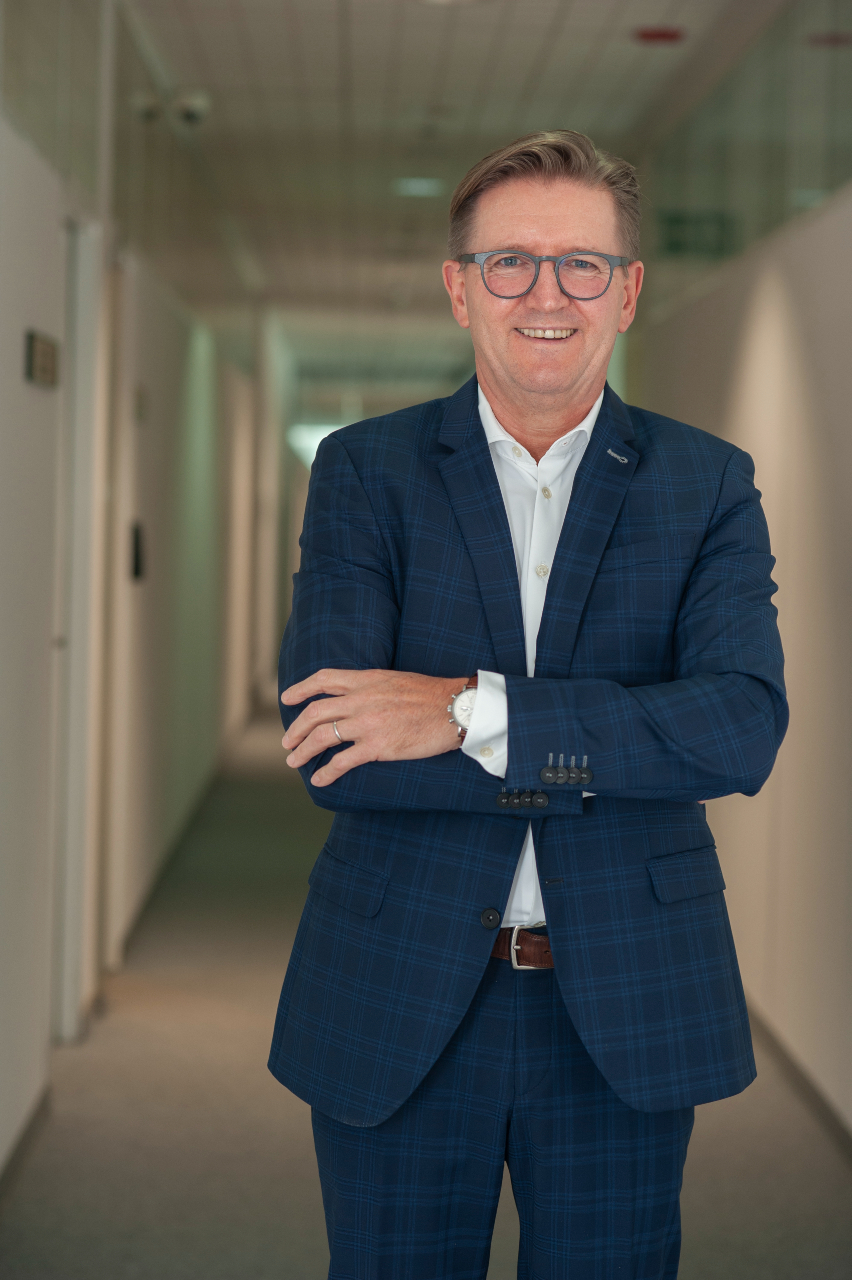 _2 Frank Janssens VP KROHNE Middle East Africa 1MB