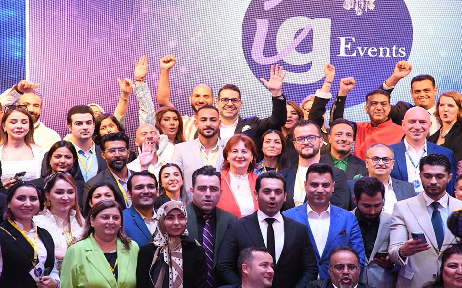 Image-2-Group-Picture