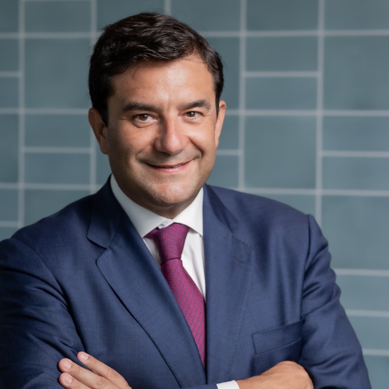 Cesar Cernuda - President - NetApp