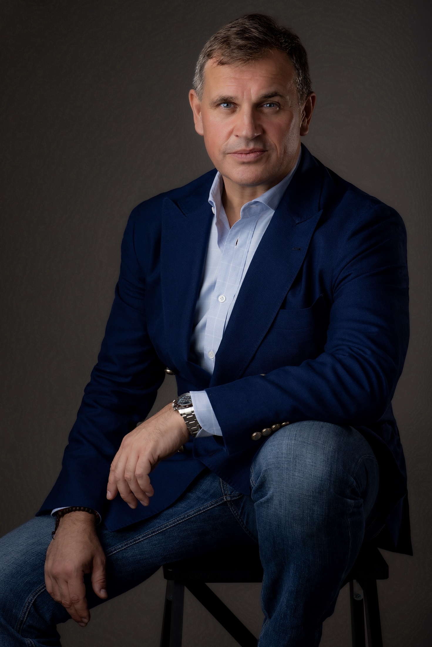 Alex Zagrebelny Chairman and CEO of R.evolution