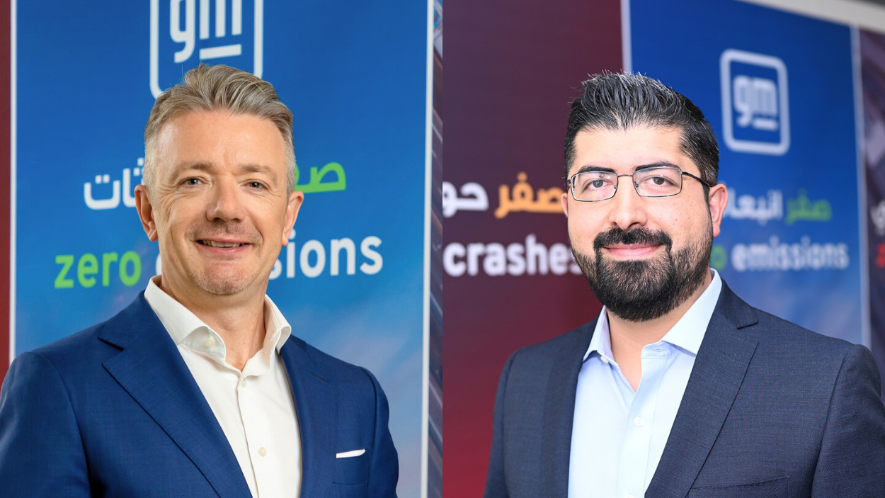 Gary West, MD of Cruise Middle East & Luis De La Cruz, MD of OnStar and Digital Business