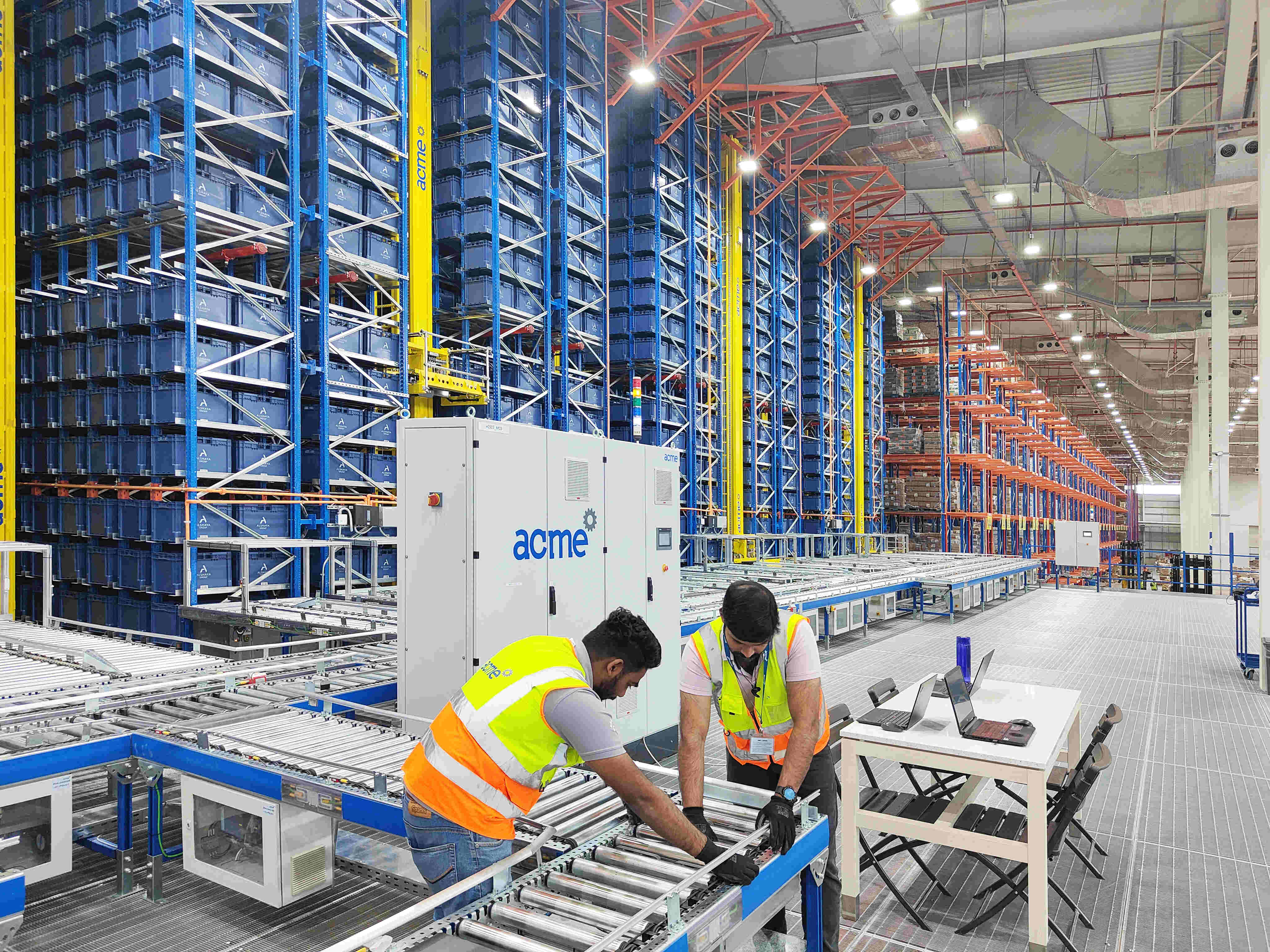 Acme strengthens service team