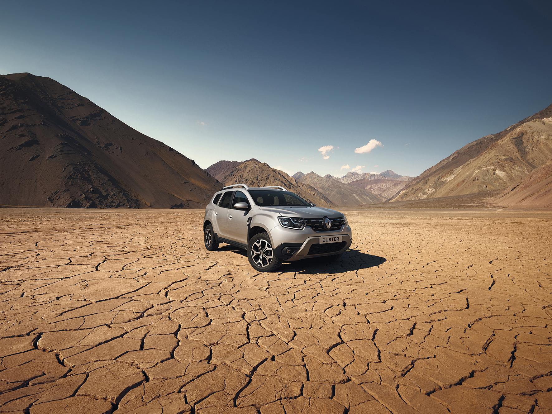 RENAULT DUSTER II (HJD)