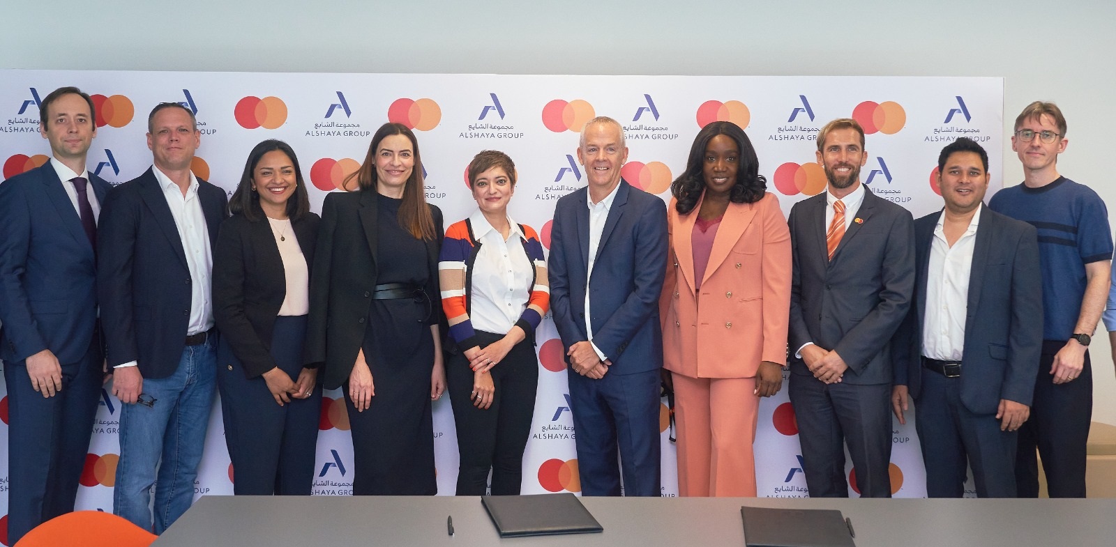 Photo 2 - Mastercard and Al Shaya executives at the signing ceremony (Photo AETOSWire)_1721657801 (1)