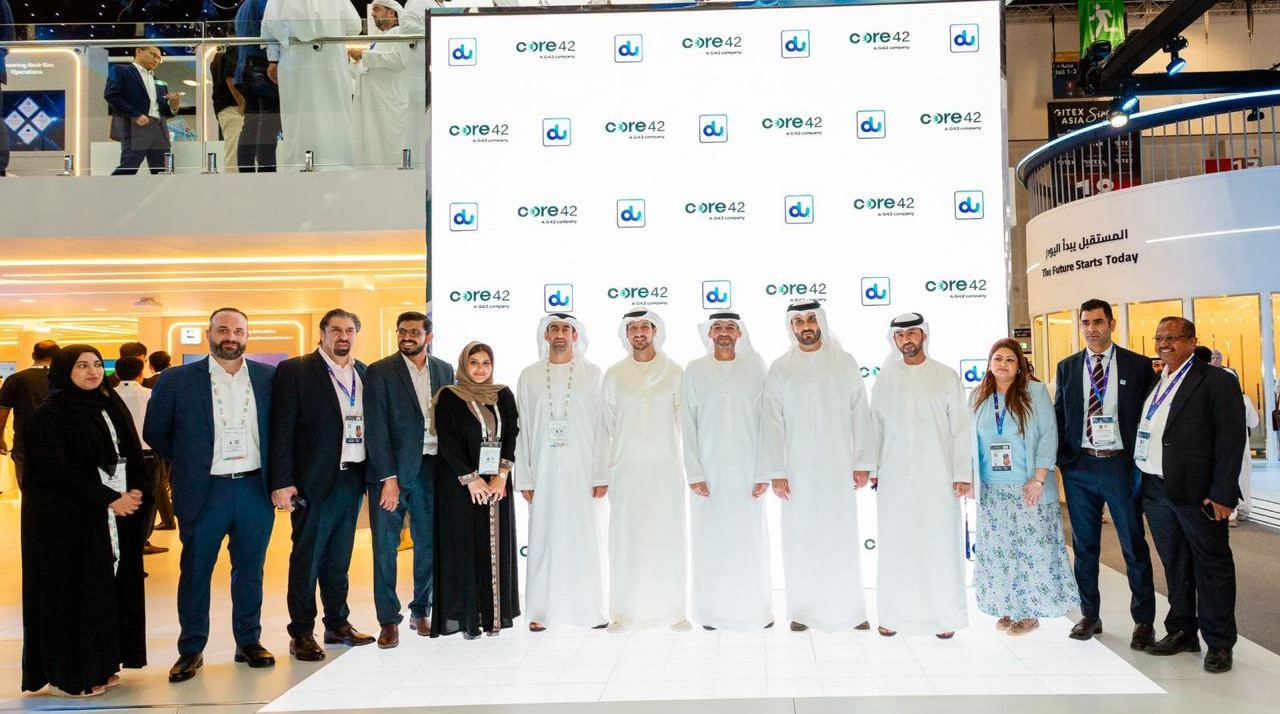 du and Hassantuk team at the MoU signing at GITEX Global 2024