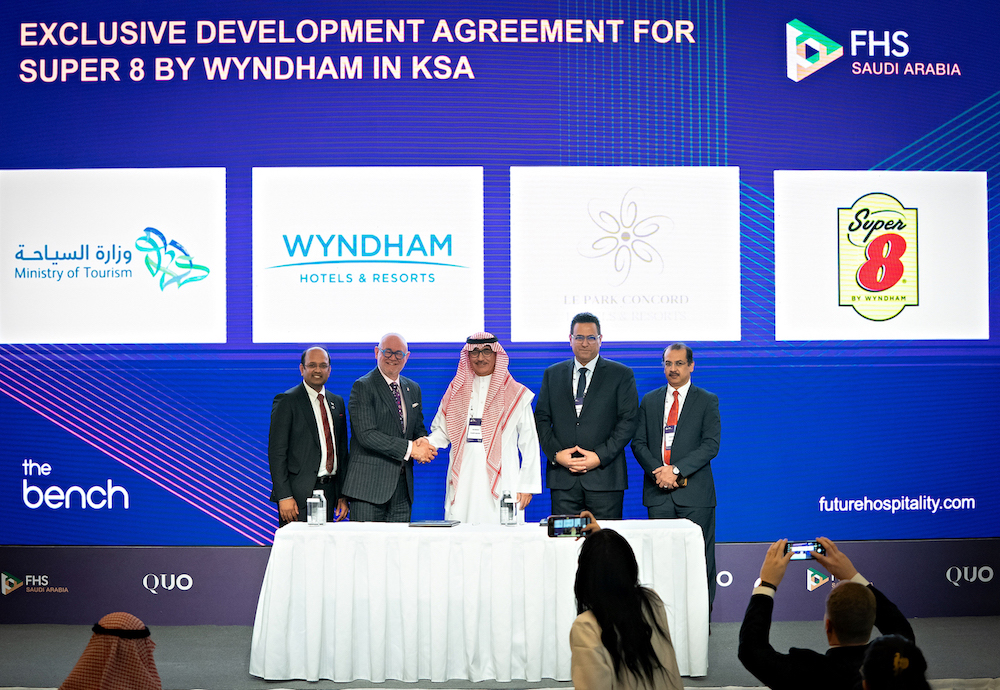 Super-8-by-Wyndham-Signing-Ceremony-for-KSA.jpg