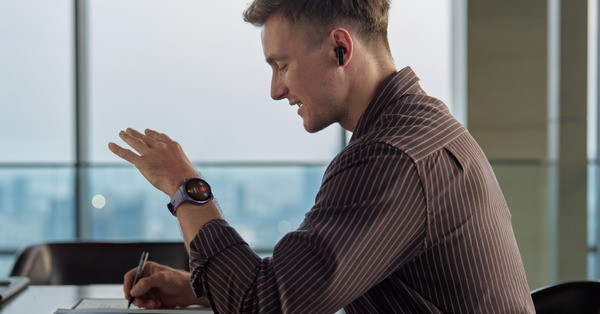 Watch5_Social_Resize_1200x628_3