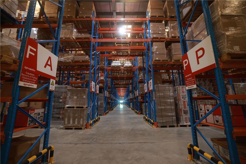 JD.coms-new-warehouse-in-Dubai-UAE.png