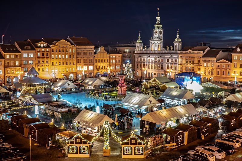 Ceske-Budejovice-Czech-city-Christmas-markets.jpg