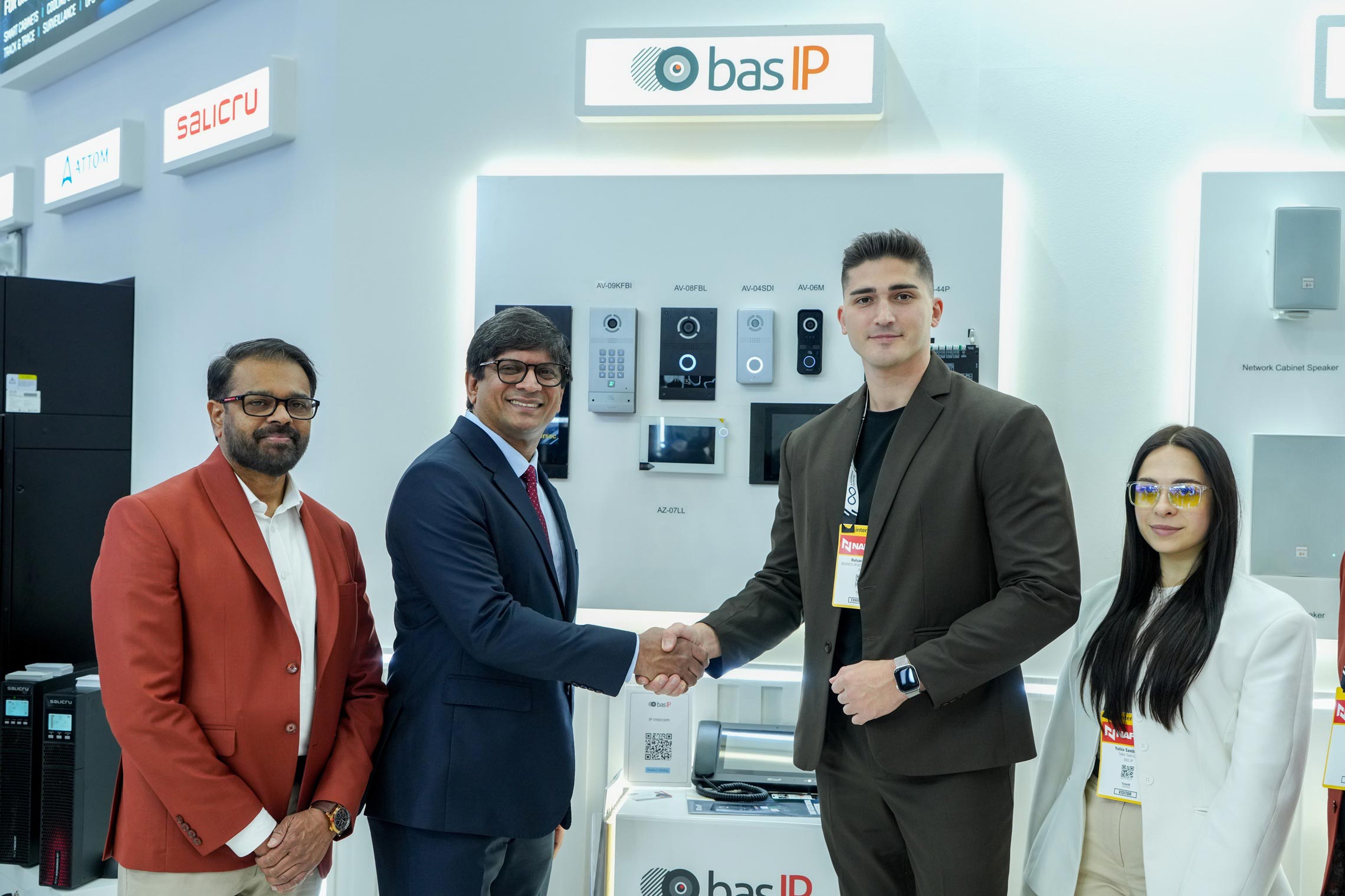 Faisal Mohammed, CEO of ScreenCheck, Sanjay Raghunath, CMD of Centena Group Along with the team of BAS-IP