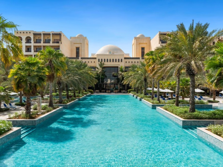 Rixos-Al-Mairid-Ras-Al-Khaimah-Salt-pool.jpg