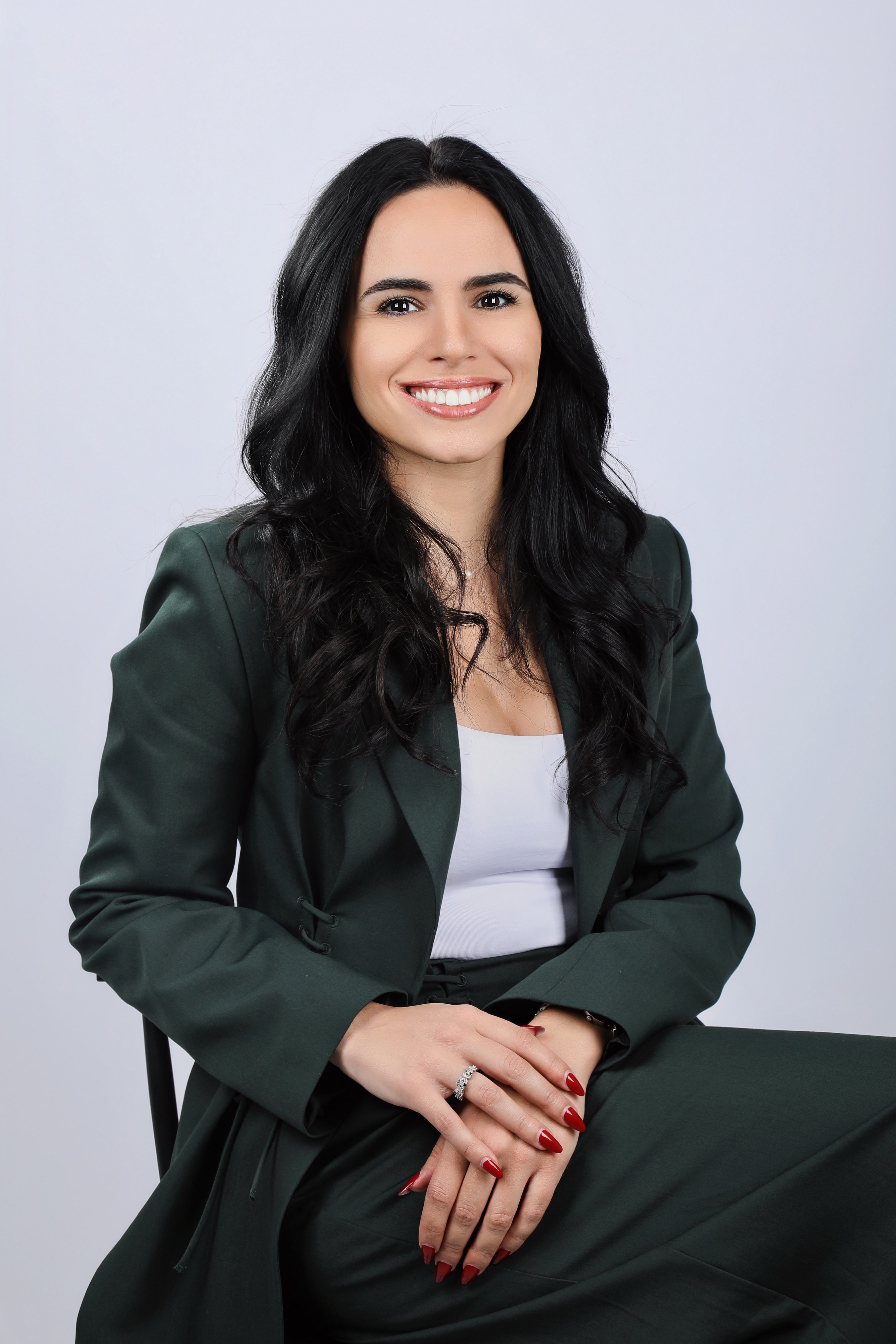 Nagham Hassan, Market Analyst at eToro (4)