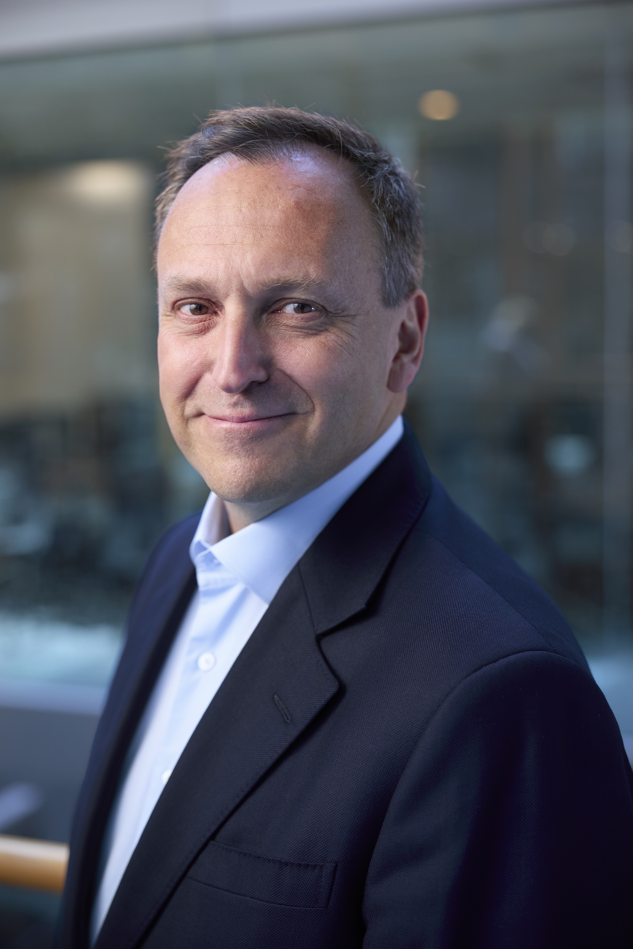 Roberto Hoornweg - Standard-Chartered