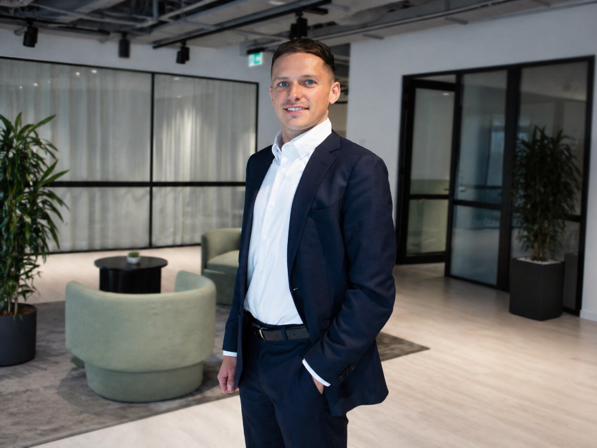 Josh Gilbert, Lead Analyst, APAC & Middle East at etoro (1)