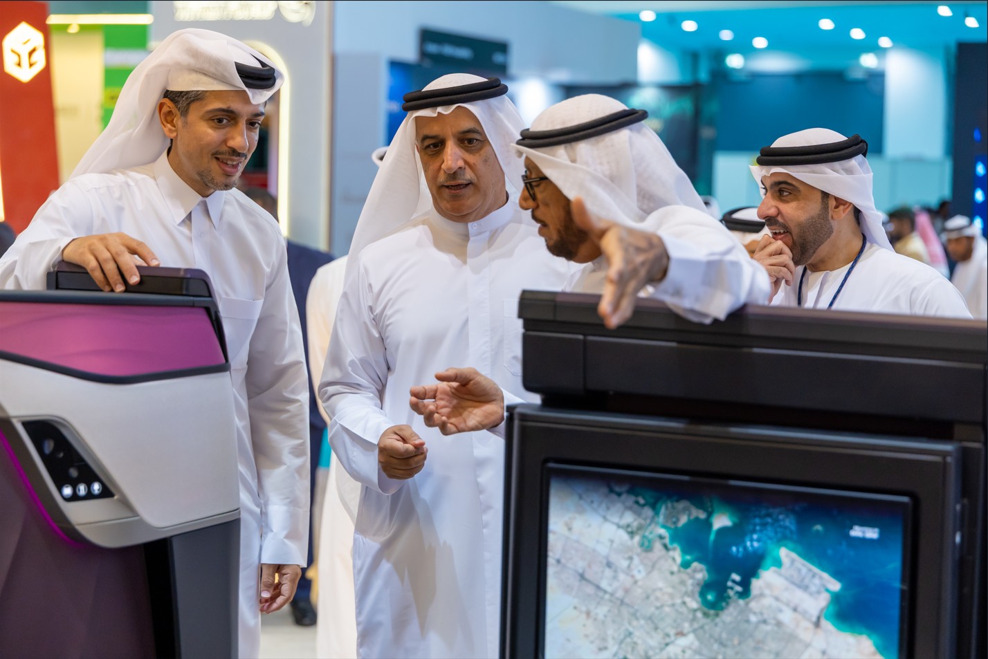 Qatar Airways Group Chief Executive Officer, Hamad Al Khater (Left), Hosted Distinguished Guests_SD