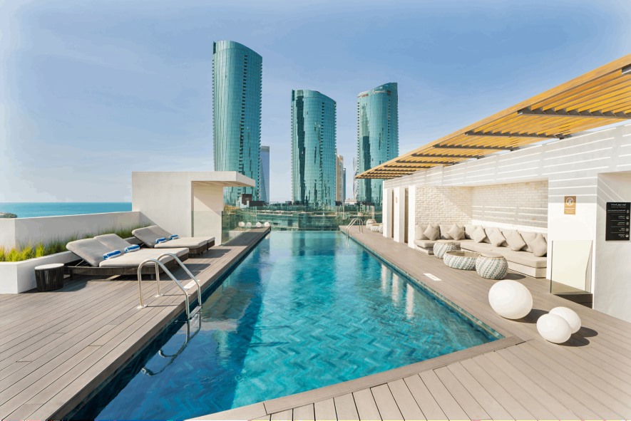 CHART_HOUSE_DAY_4_POOL_1.jpg