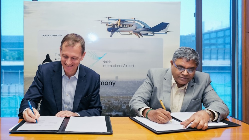 Daniel-Bircher-Managing-Director-at-Zurich-Airport-International-Satya-Chakravarthy-Founder-Technical-Lead-The-ePlane-Company-1.jpg